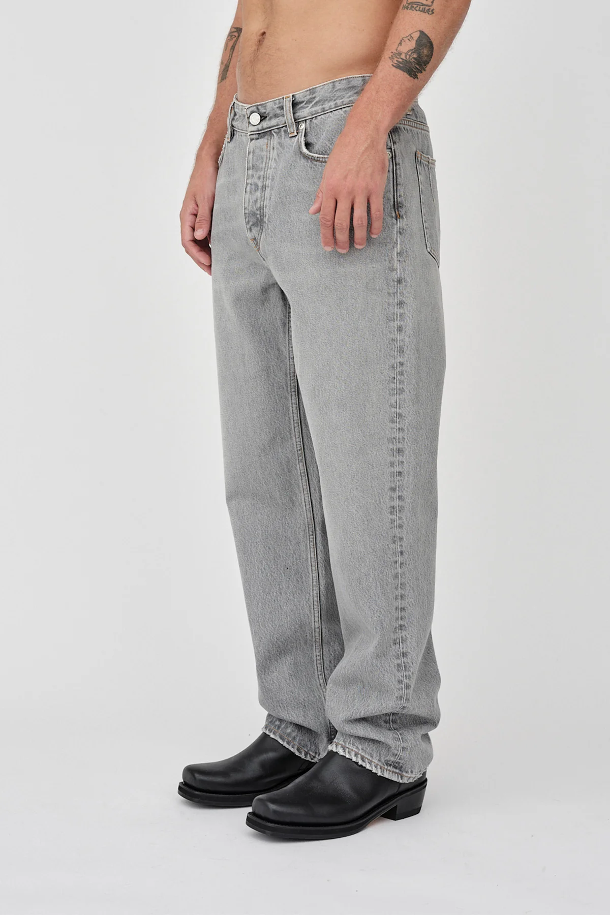 WON HUNDRED STEVE JEANS
