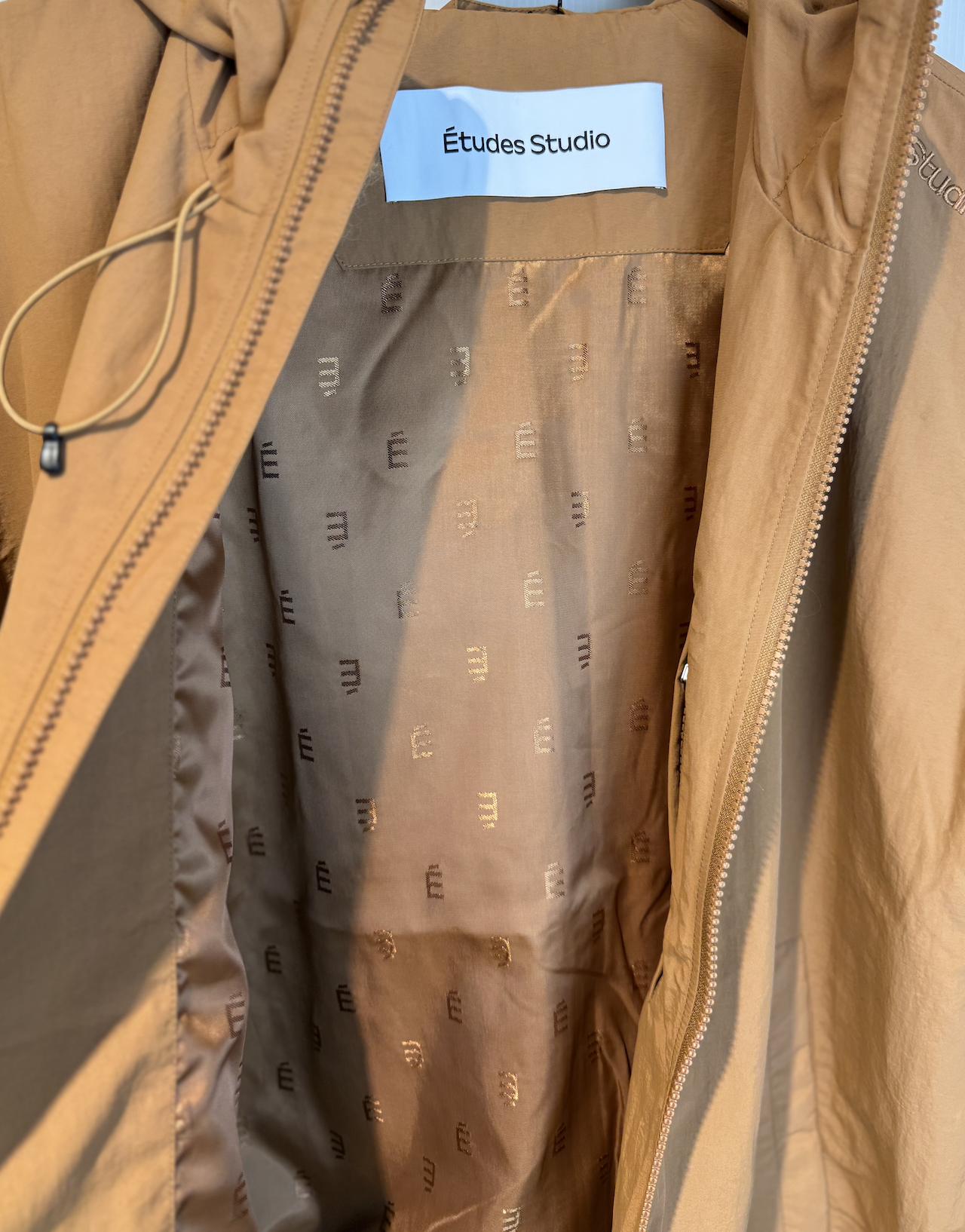 ÉTUDES STUDIO WINDBREAKER camel – Bild 5