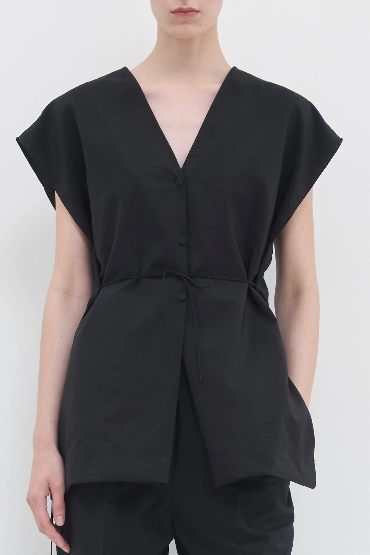 CHRISTIAN WIJNANTS TIPINI WOOL TOP black – Bild 2