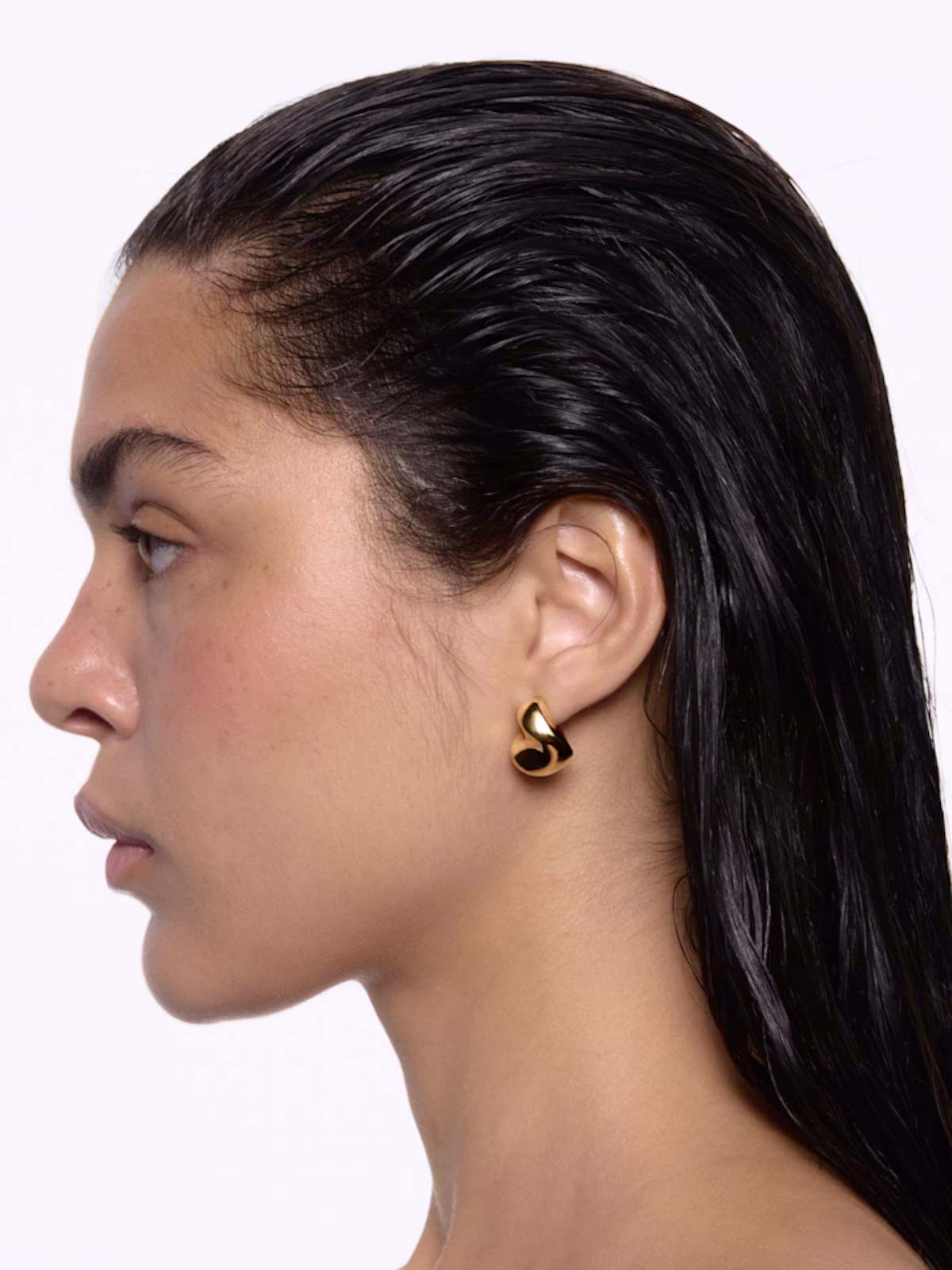 MARIA BLACK SADDLE EARRING SMALL LEFT gold - Image 2