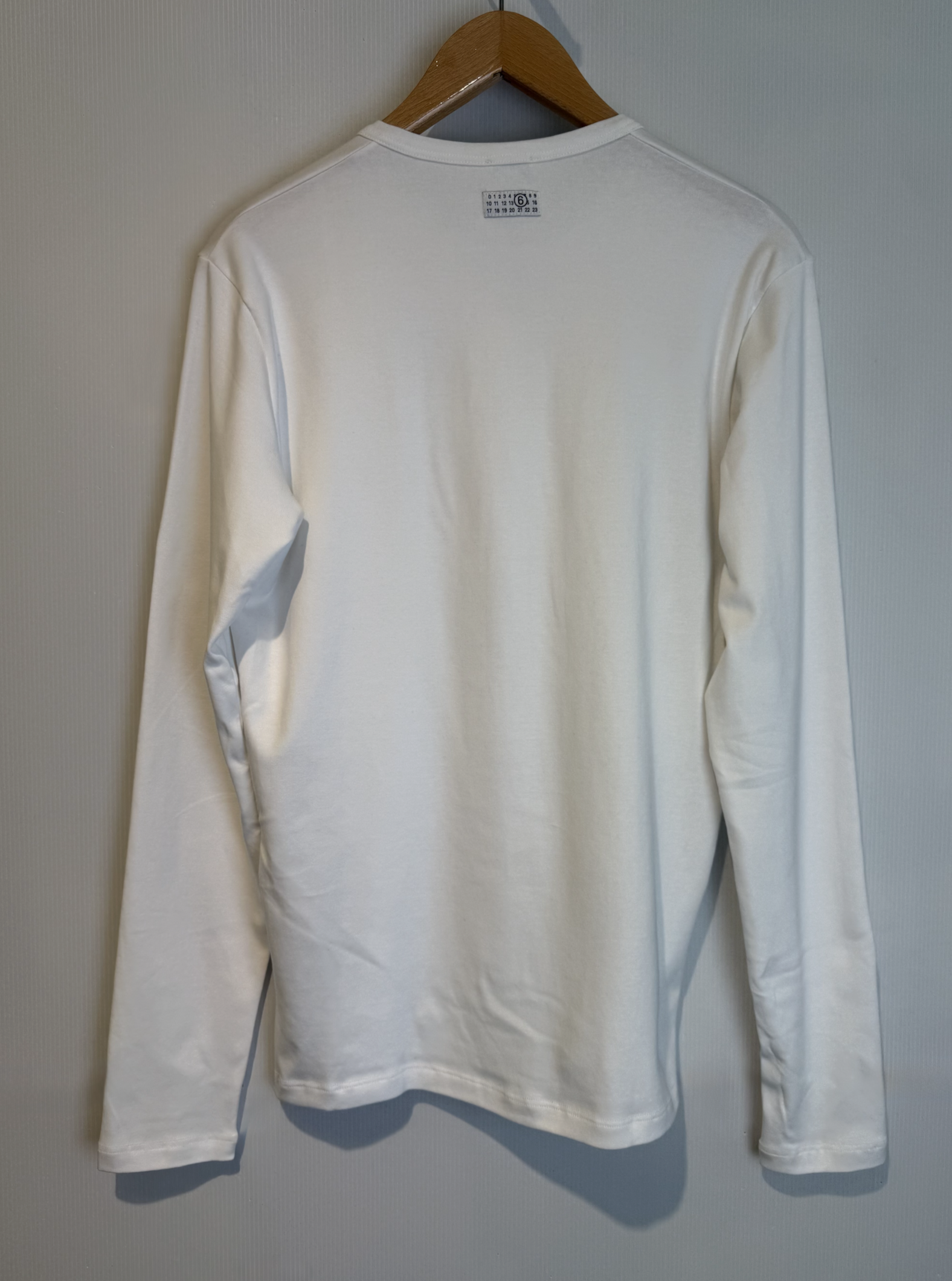 MM6 MAISON HENLEY LONGSLEEVE white – Bild 3