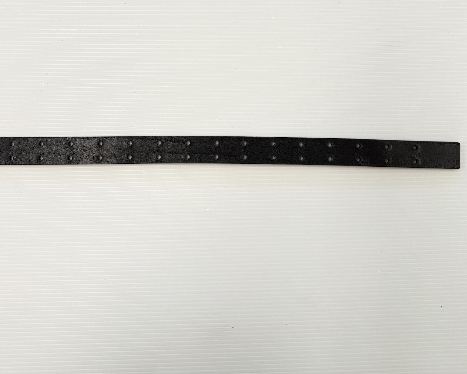 AVE ANZIEHSACHEN BELT LEATHER black – Bild 3
