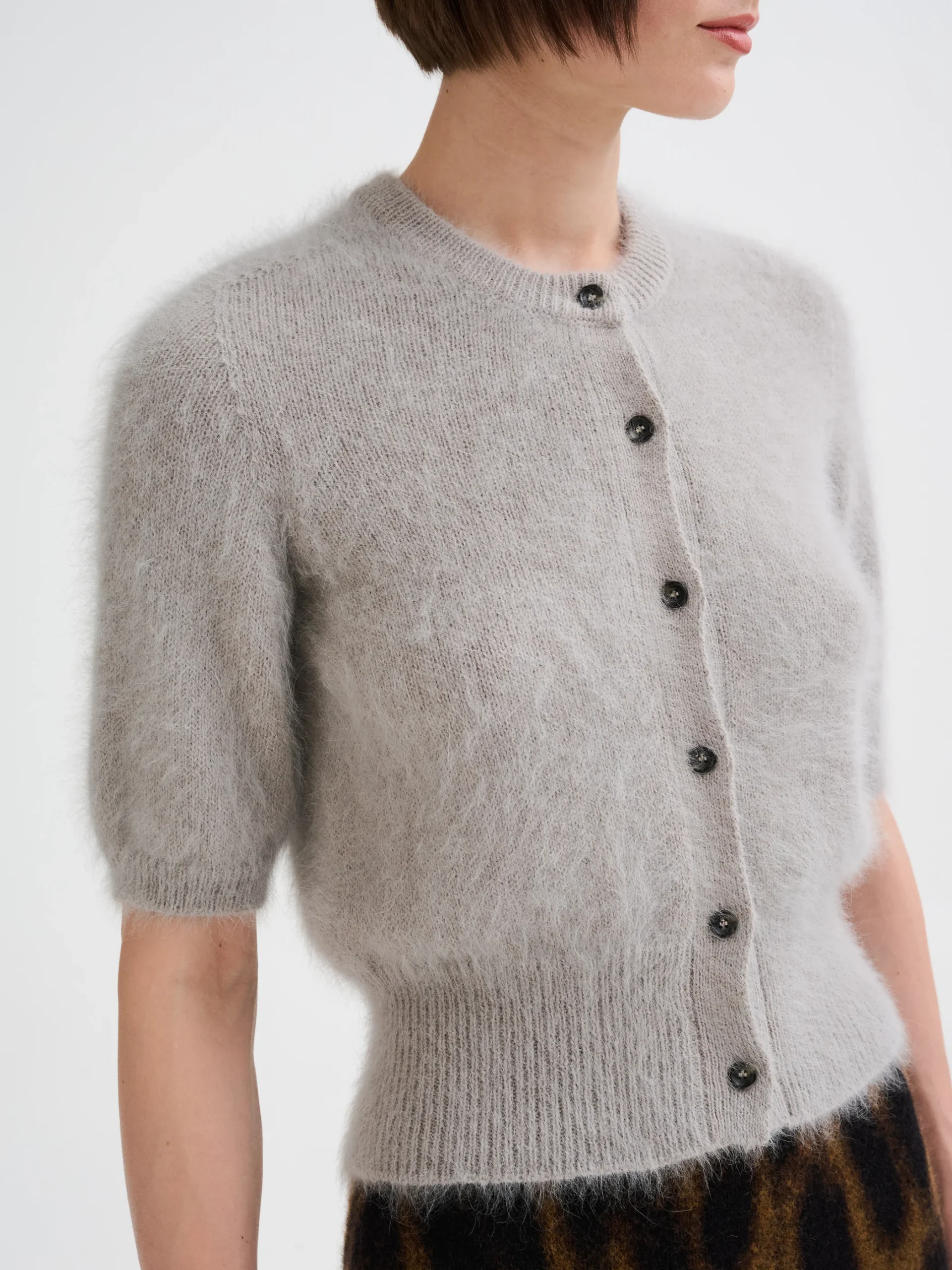 ROBERTO COLLINA KNITTED CARDIGAN taupe – Bild 4