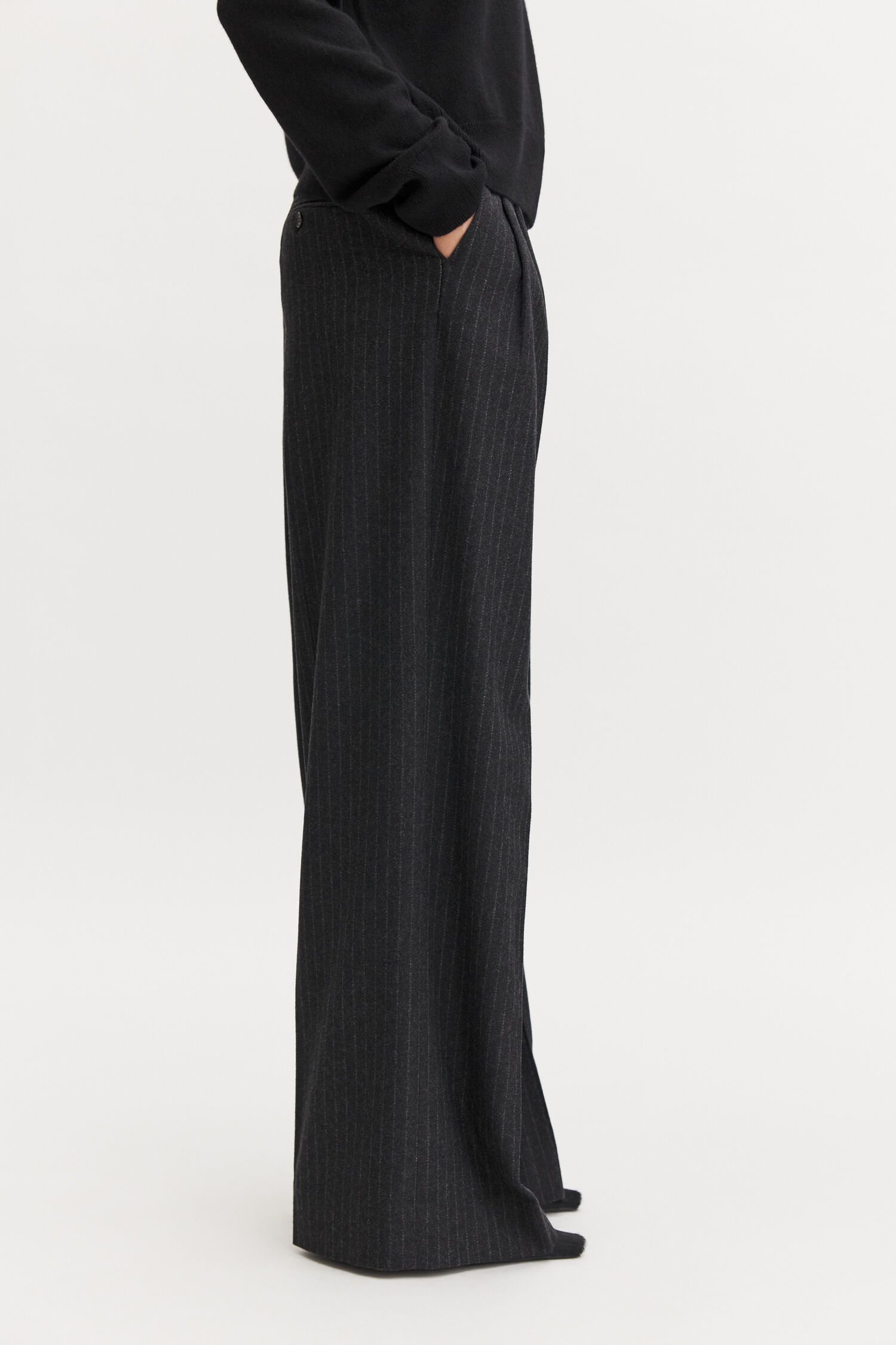 FILIPPA K DARCEY FLANNEL TROUSERS anthracite pinstripe – Bild 4