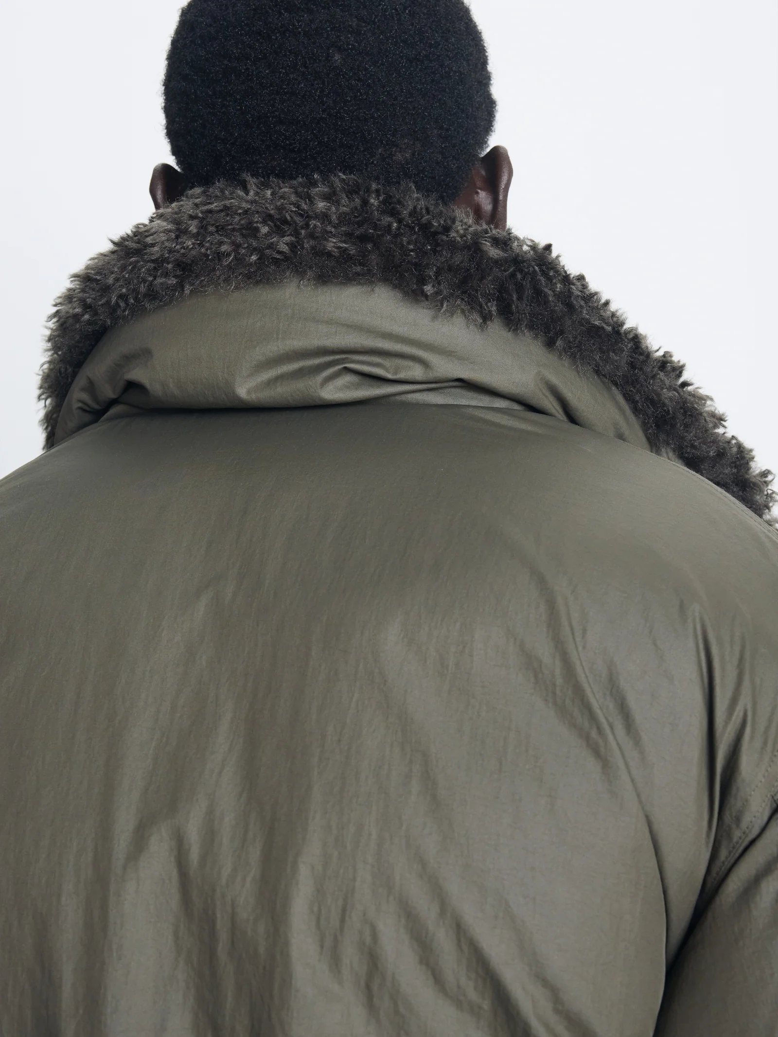 TONYWACK SHEARLING COLLAR PUFFER BLOUSON olive – Bild 6