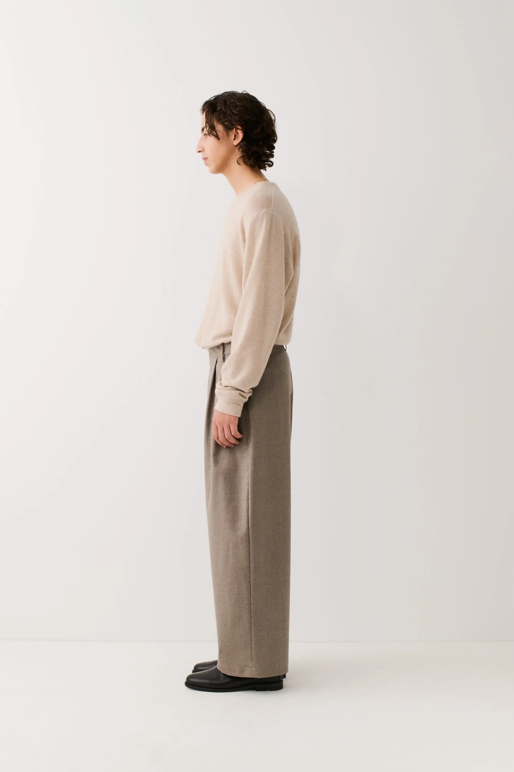 A KIND OF GUISE YESA TROUSERS flied beige – Bild 5