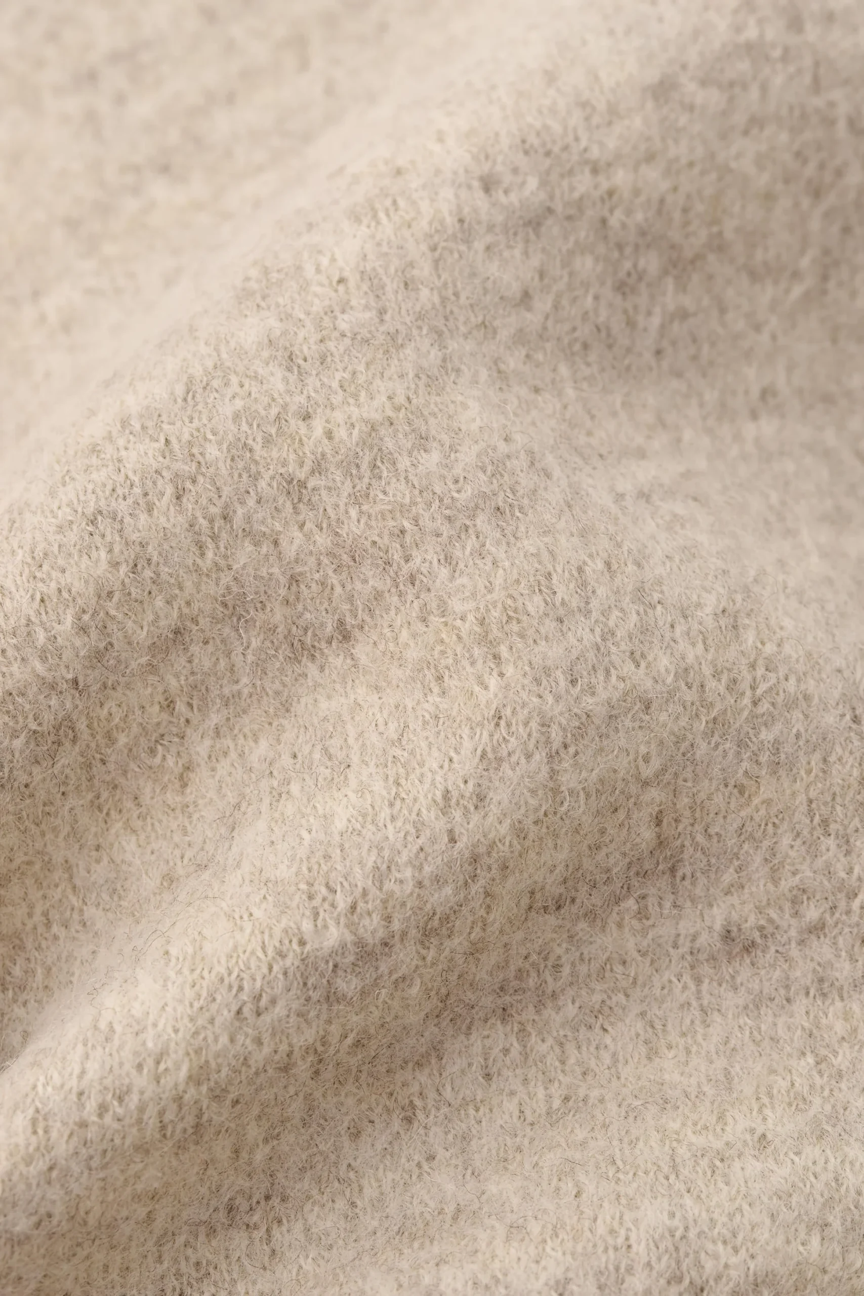 A KIND OF GUISE EGOA CREWNECK sandstorm – Bild 7