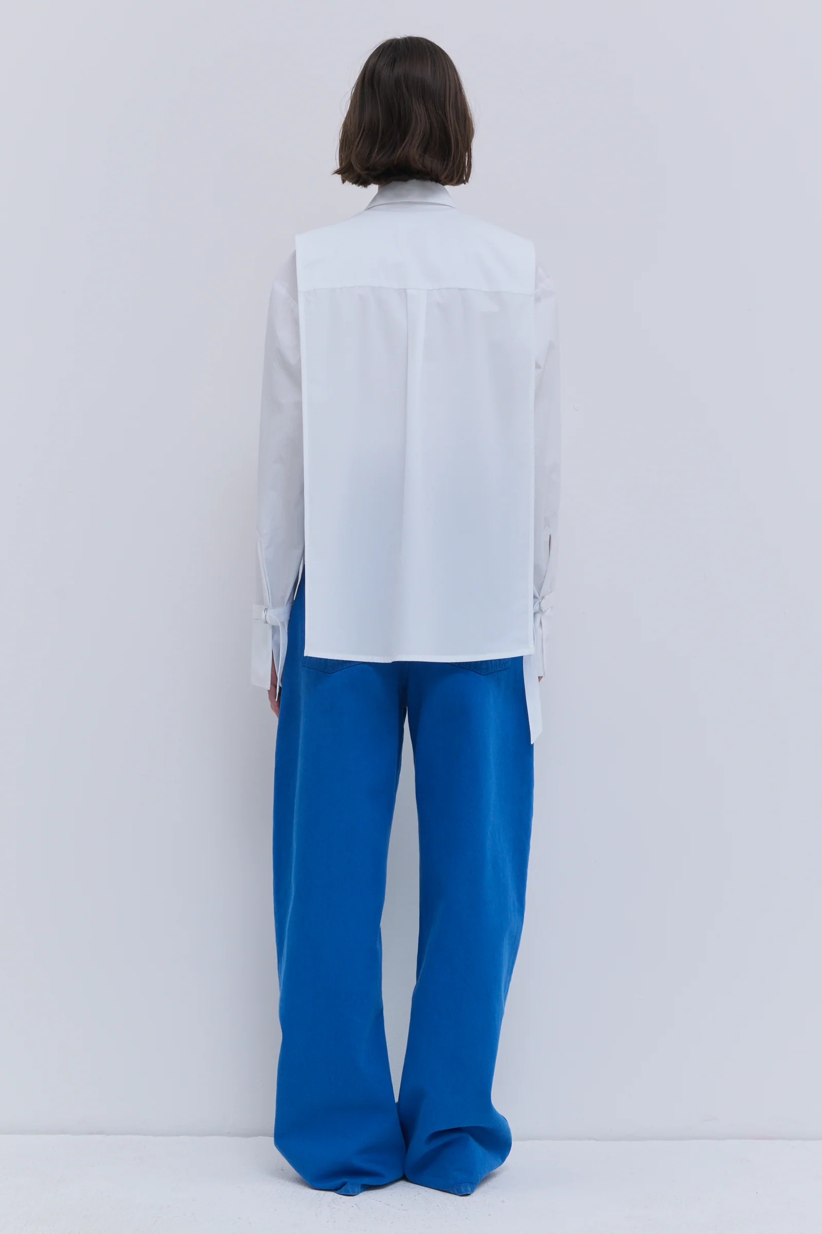 CHRISTIAN WIJNANTS TUPAS COTTON SHIRT BIB white – Bild 5