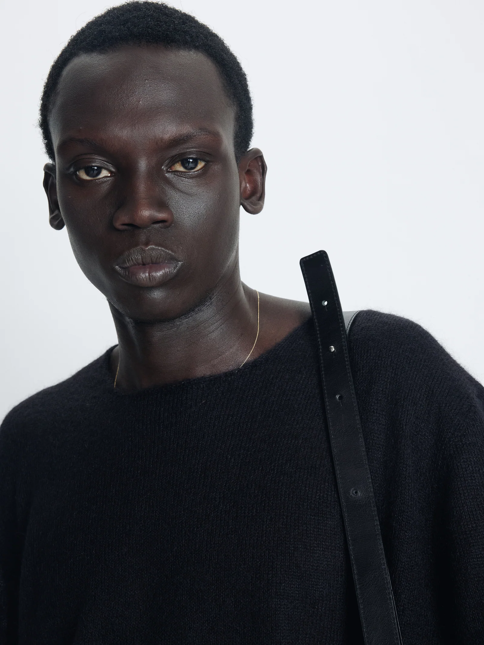 TONYWACK KID MOHAIR RAW KNIT black – Bild 7